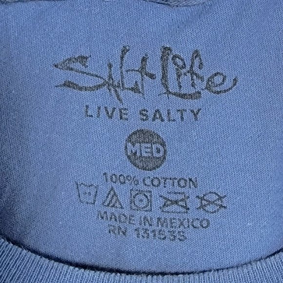 🌞4/$20🌞 Salt Life Hook and Skulls Men's Pocket Tee Size Medium - Picture 4 of 4